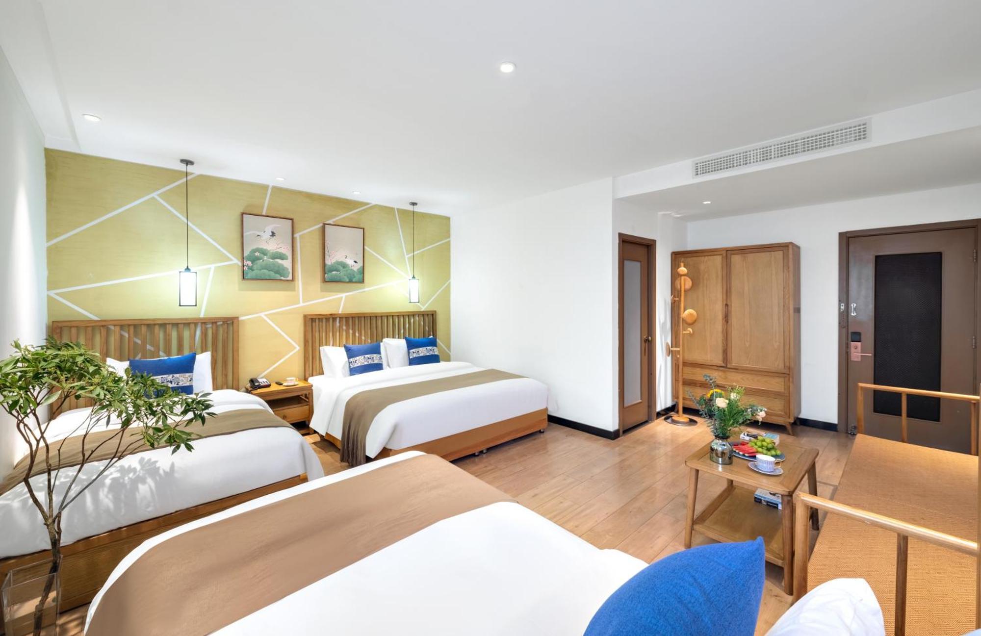 Khách sạn Tangfu Nanluoguxiang Wang Fu Jing Forbidden Snack Street Hotel,1 Stop Walking To Airport Express,3 Stop To Tiananmen&free Laundry Dry Service &professional Free Tour Ticket Service With Speaking Staff Bắc Kinh